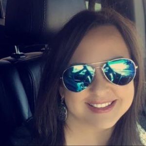 Meet your Posher, Brooke